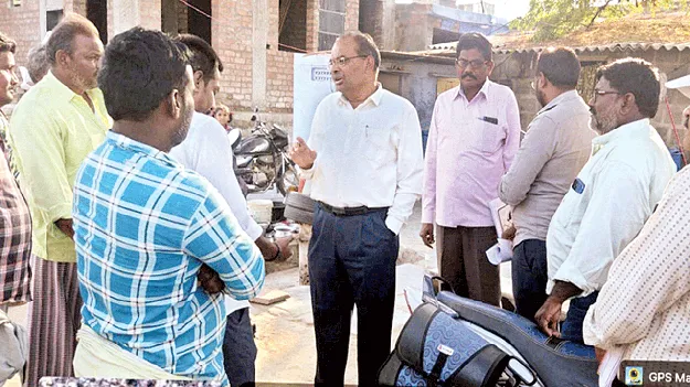 గృహ నిర్మాణాన్ని వేగవంతం చేయాలి