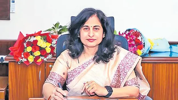 ఏఏఐ బోర్డులో ‘ఆమె’