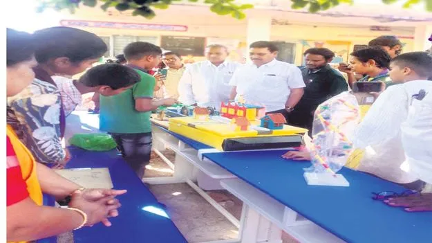 చాలని వేతనం.. కుటుంబ పోషణ భారం