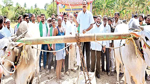 రైతులను ఉత్సాహపరిచేందుకే బండలాగుడు పోటీలు 