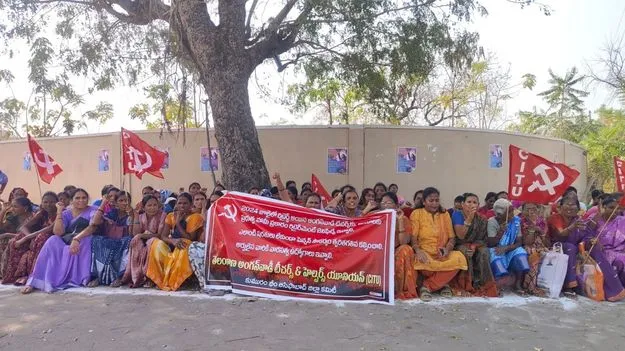 kumaram bheem asifabad-అంగన్‌వాడీలకు పదవీ విరమణ సాయం అందేనా..?