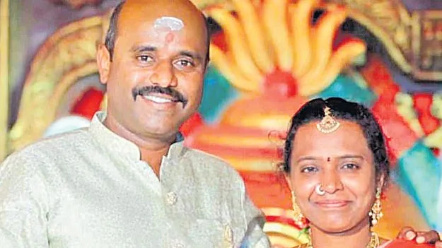 రామాయంపేటలో దంపతుల విజయం