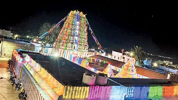 నేడు లక్ష్మీమాధవుడి గరుడోత్సవం