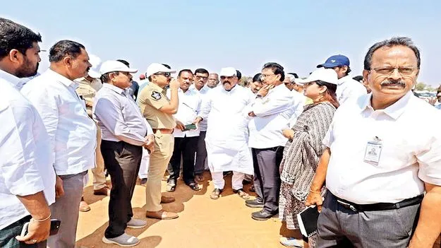 ఎలాంటి ఇబ్బందులు రాకూడదు 