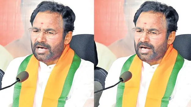 బెదిరింపు రాజకీయాలు మానుకోవాలి