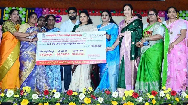 మహిళా సంక్షేమంతో దేశం సుభిక్షం