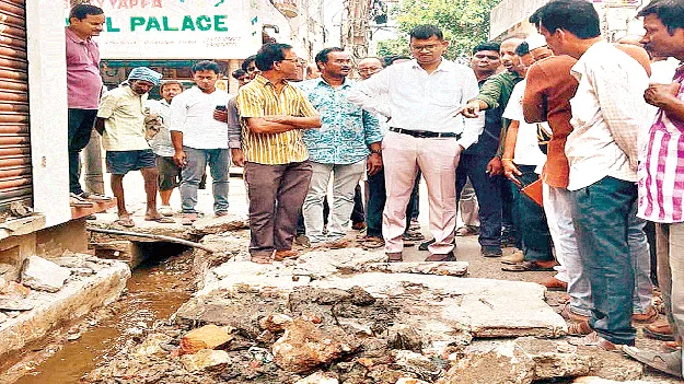 కాలువలపై దుకాణాలు వద్దు 