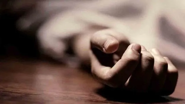 బాసరలో ట్రిపుల్ ఐటీ విద్యార్థిని ఆత్మహత్య