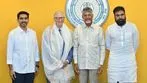 అమరావతిలో ఆర్టీజీఎస్ కేంద్రాన్ని సందర్శించిన బిల్‌గేట్స్ 