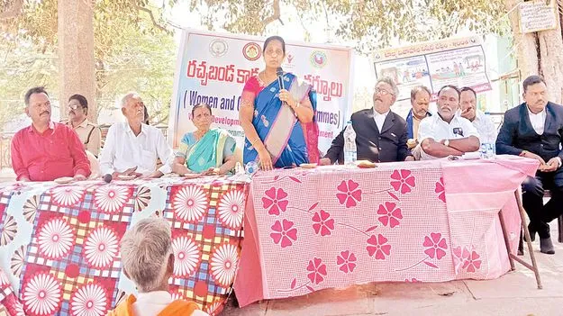 బాల్యవివాహాలతో అనర్థాలు 