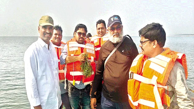 సముద్రపు నాచు సాగుతో ఉపాధి