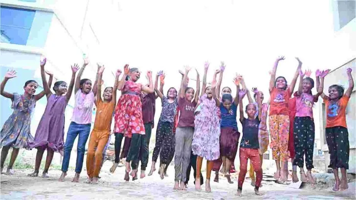 వనపర్తిలో ఘనంగా హోలీ సంబరాలు