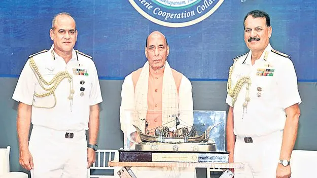 నగరానికి  కేంద్ర రక్షణ మంత్రి