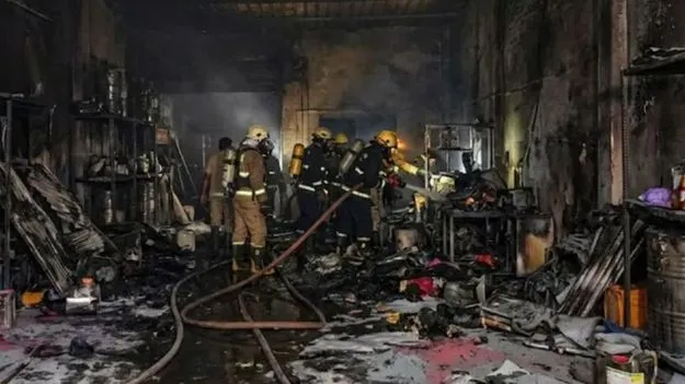 హోలీ రంగుల ఫ్యాక్టరీలో అగ్నిప్రమాదం.. నలుగురు మహిళల దుర్మరణం