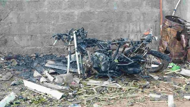 కాకినాడ వేట్లపాలెంలో పేలుడు.. 23 మంది మృతి