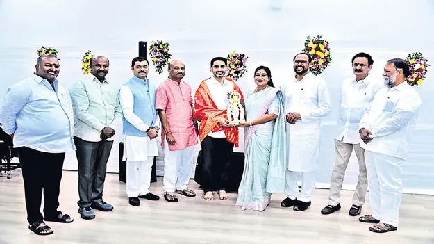 మంత్రి లోకేశ్‌ ఆత్మీయ విందు