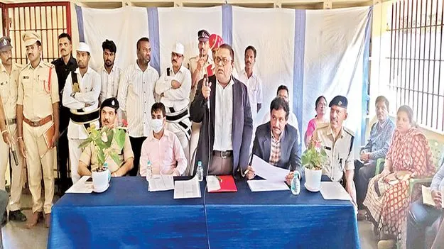    ఖైదీలను సమస్యలను పరిష్కరిస్తాం 