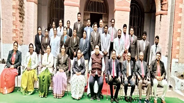 న్యాయాధికారులకు చట్టాలపై అవగాహన 