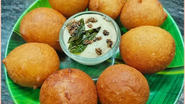 హోటల్ స్టైల్ మైసూరు బజ్జీ.. టేస్ట్‌గా ఎలా చేయాలంటే..?