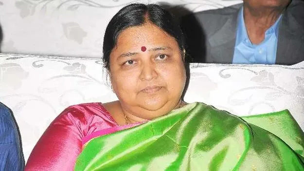 టీడీపీ  కార్యాలయం మాకు దేవాలయంతో సమానం: పనబాక లక్ష్మి