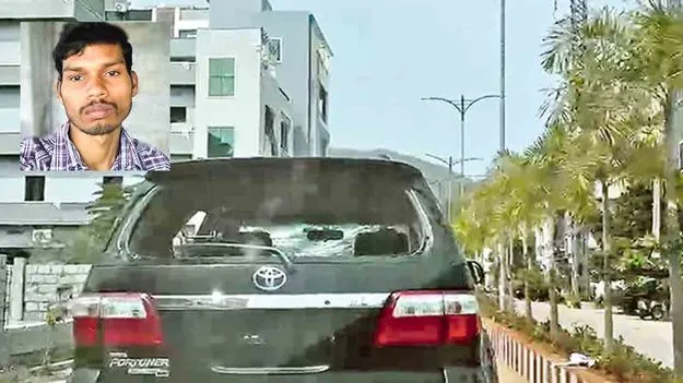 డిప్యూటీ సీఎం పవన్ కారు ధ్వంసం ఘటన.. అధికారులపై చర్యలు..