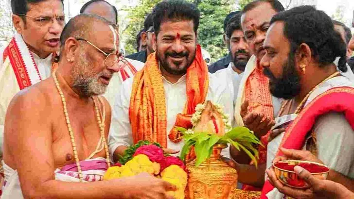 పునరుద్ధరించిన శాసనమండలి భవనాన్ని ప్రారంభించిన సీఎం రేవంత్