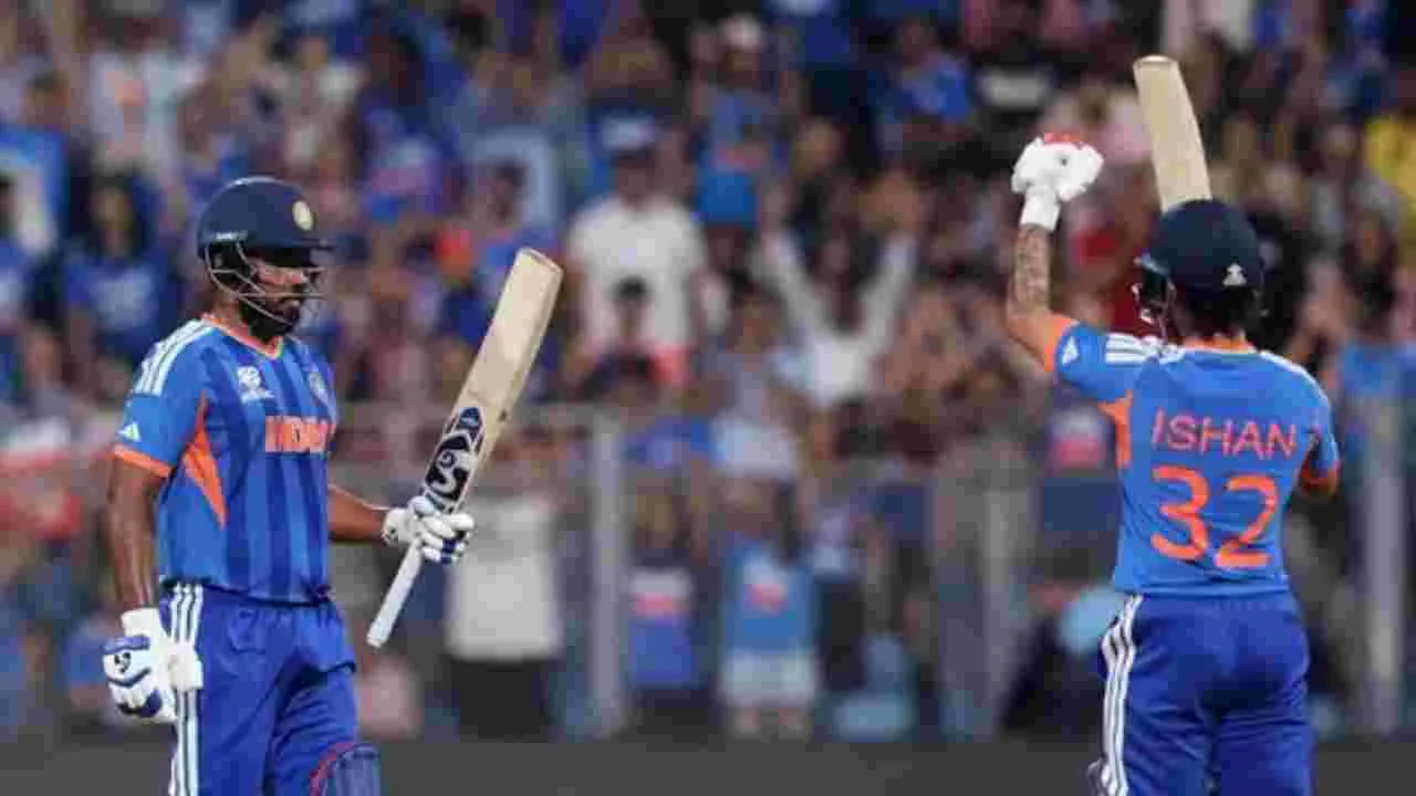 పది ఓవర్లు ముగిసేసరికి భారత్ స్కోరు ఎంతంటే.. 