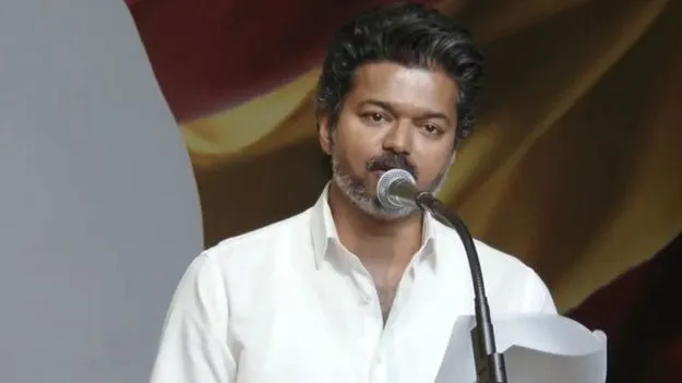 మహిళలకు నెలనెలా ఆర్థికసాయం.. టీవీకే అధినేత విజయ్ హామీ