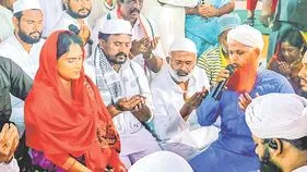 ముస్లింలను మోసం చేసిన వైసీపీ, టీడీపీ: షర్మిల