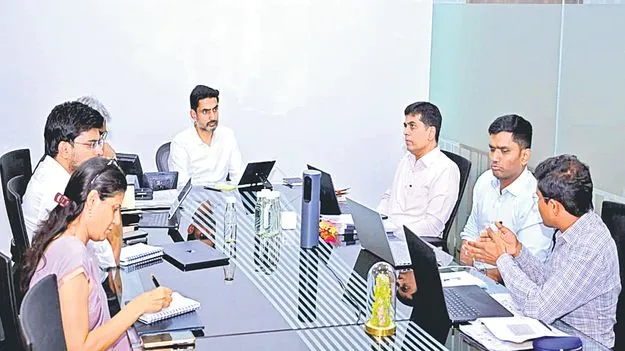 ఈ ఏడాది 2 లక్షల ఉద్యోగాల కల్పన లక్ష్యం