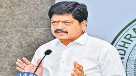 దృష్టి మరల్చేందుకే హెరిటేజ్‌పై ఆరోపణలు