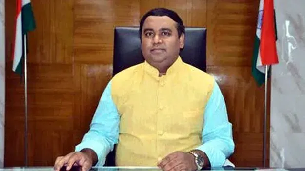 ఐఏఎస్‌ రాహుల్‌రాజ్‌కు 6 నెలల జైలు శిక్ష 