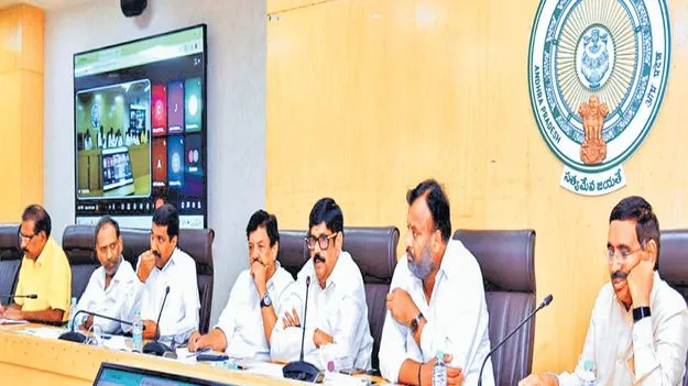 కుంభమేళా తరహాలో గోదారి పుష్కరాలు