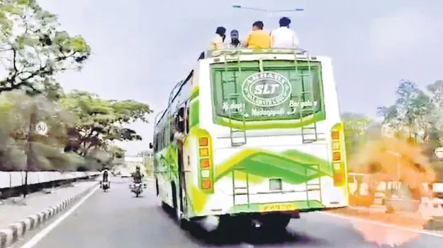 బస్సుల కోసం బెంగళూరు!