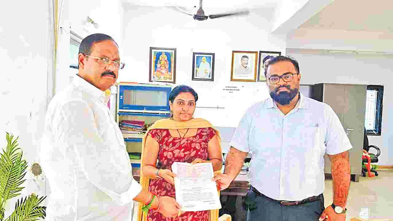 అమరావతిలో ఫైవ్‌స్టార్‌ హోటల్‌, కన్వెన్షన్‌ సెంటర్‌