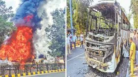 విశాఖలో ప్రైవేటు బస్సు దగ్ధం