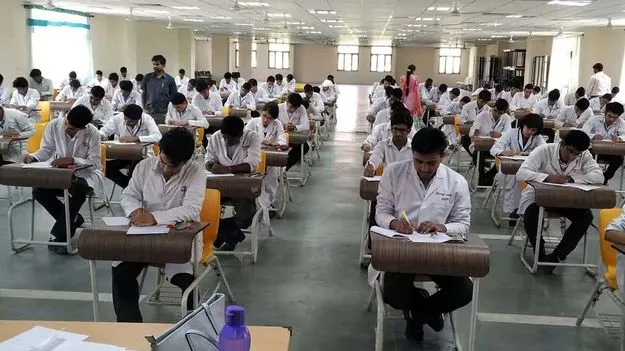 కన్వీనర్‌, మేనేజ్‌మెంట్‌ కోటా సీట్ల భర్తీకి నోటిఫికేషన్‌