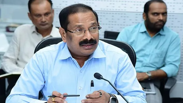 మనమిత్ర వాట్సాప్‌ సేవలపై ప్రత్యేక డ్రైవ్‌: సీఎస్‌