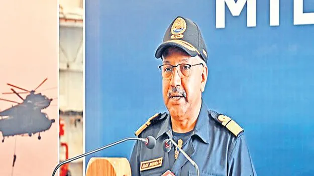 నౌకాదళానికి నూతన శక్తి