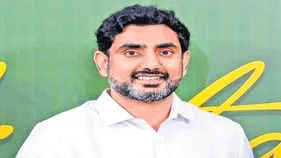 ప్రతినెలా 100 కోట్ల లంచాలు!