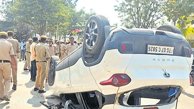 కామారెడ్డిలో హైటెన్షన్‌