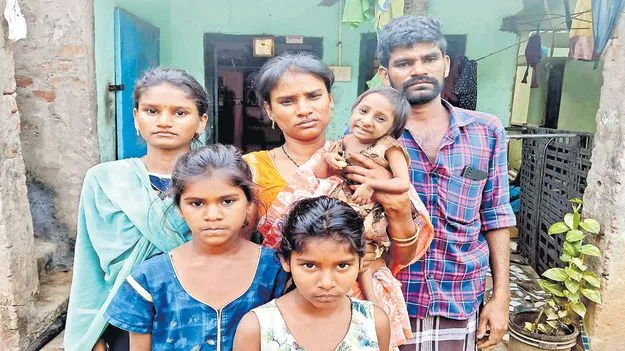 పదమూడేళ్లు వచ్చినా.. పసిబిడ్డే!