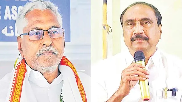 జగిత్యాలలో కుర్చీ జగడం! 