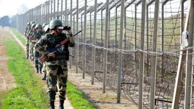 పాక్‌ సరిహద్దులో తెలంగాణ యువకుడి అరెస్టు!