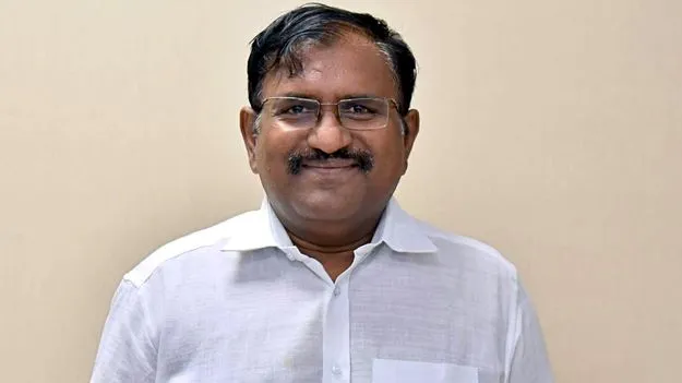 సీఎస్‌ ఓఎస్డీగా ఎం.శ్రీనివాసరావు