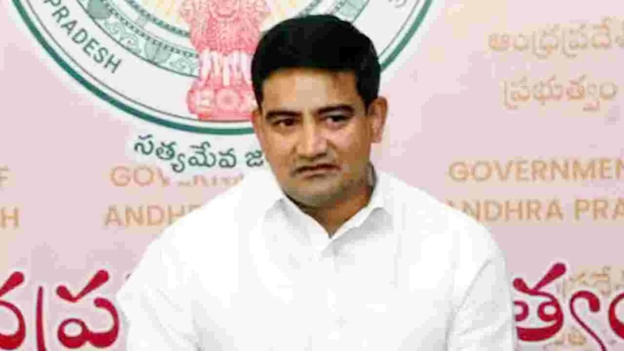 అందరినీ క్షేమంగా తీసుకొస్తాం: మంత్రి కొండపల్లి