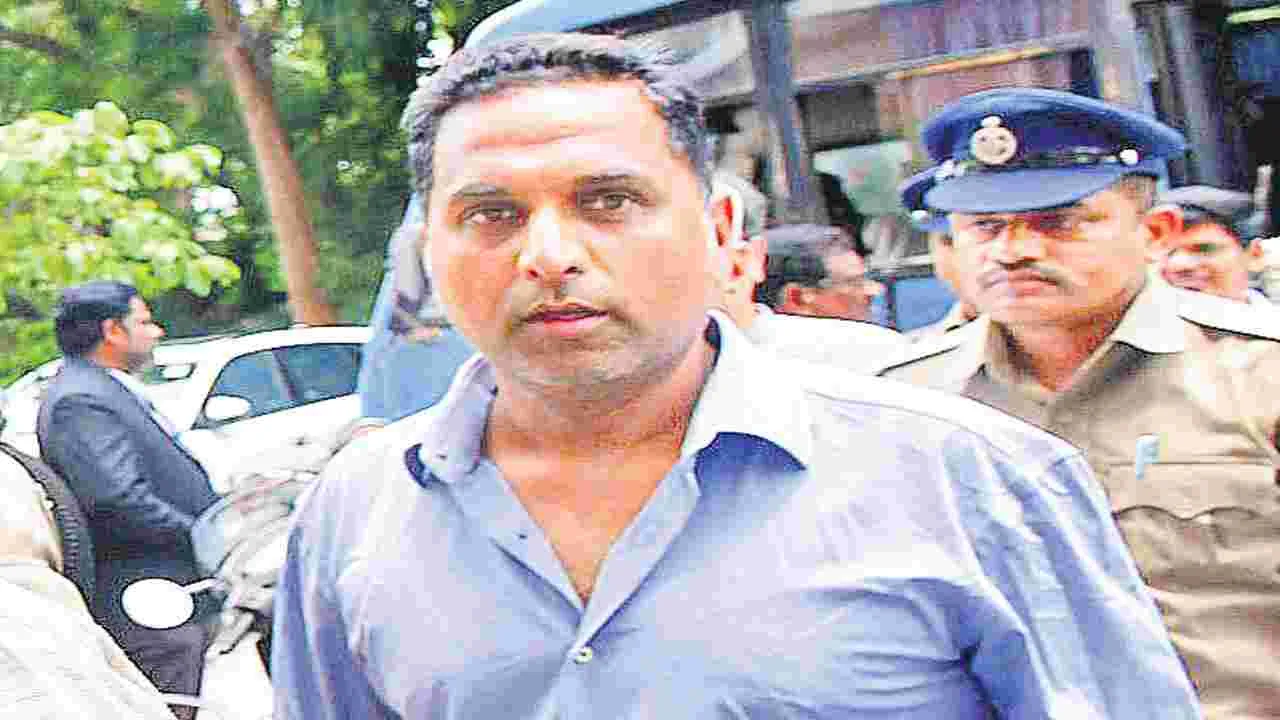 జైలులో ఉన్నది పది నెలలేగా