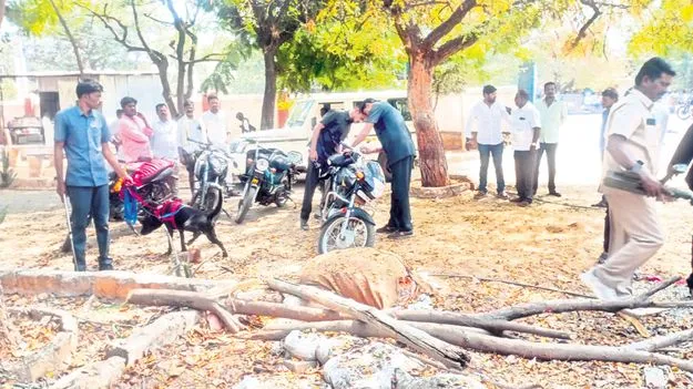 ధర్మవరం కోర్టులో బాంబు కలకలం