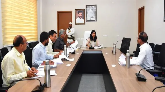 పాఠశాలల్లో అభివృద్ధి పనులు త్వరగా పూర్తిచేయాలి