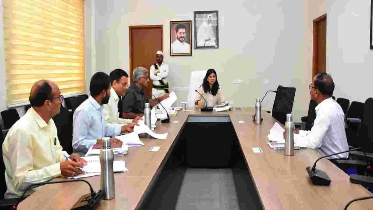 పాఠశాలల్లో అభివృద్ధి పనులు త్వరగా పూర్తిచేయాలి